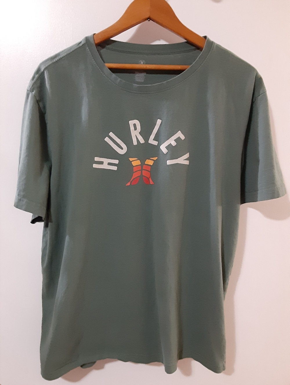 Hurley Logo Tee Green Short Sleeve Shirt L
